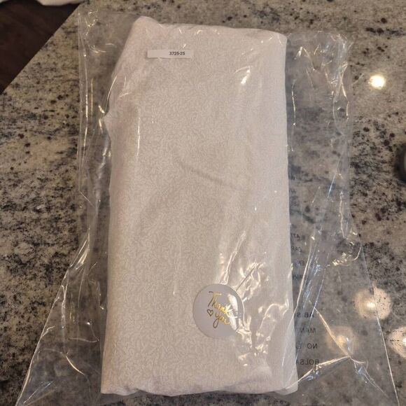 Fabric, White on White Mini Floral Cotton 80" x 80", prewashedshed - Picture 2 of 3